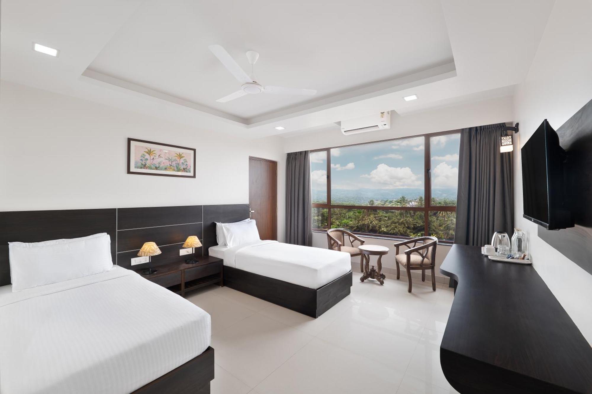 Bsg Porvorim Regency Hotel Goa Exterior foto