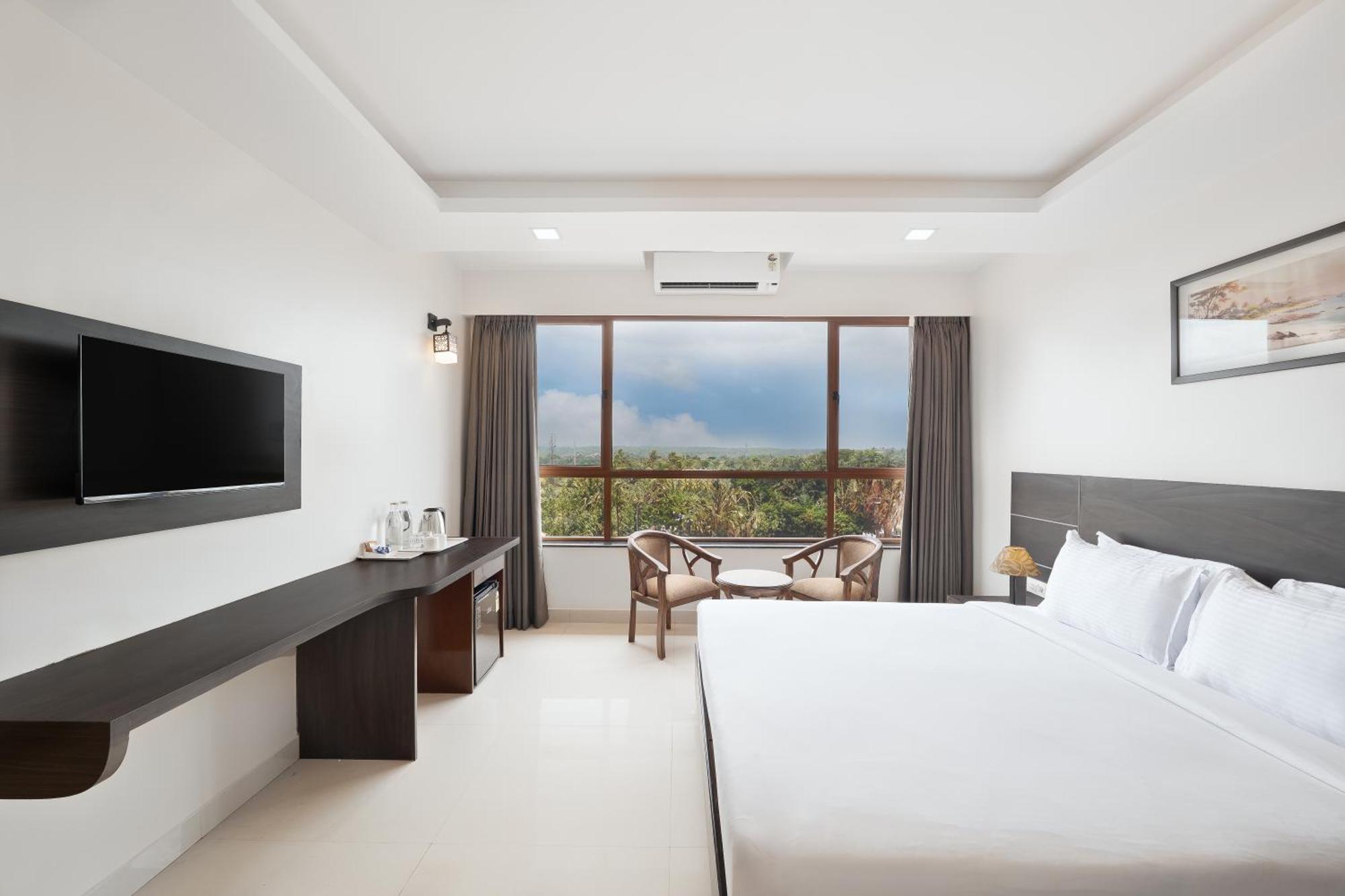 Bsg Porvorim Regency Hotel Goa Exterior foto